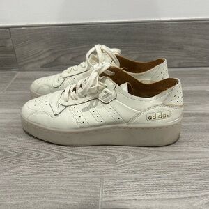 Adidas Leather Sneakers White Cream Mens US 10